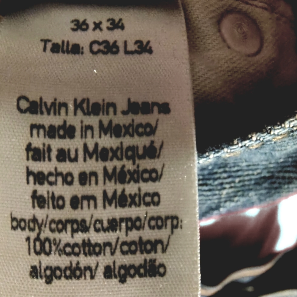 Calvin Klein (36Wx35L)Straight Leg Jeans, Men Blue Denim Pckts, High-rise, ZipUp - Picture 5 of 13